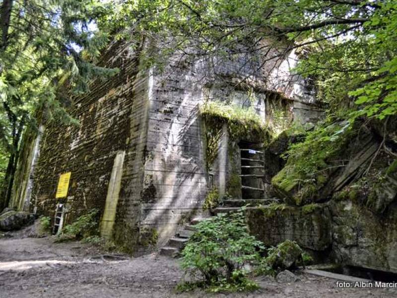 Wilczy Szaniec – tajna kwatera Hitlera w Gierłoży (1941–1944)